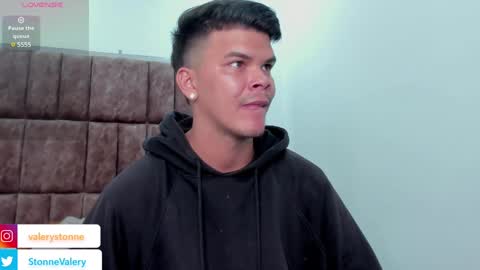 Snapshot of valerystonne_ chatting on 02.08.25 Valery Stonne online show from 02.08.25