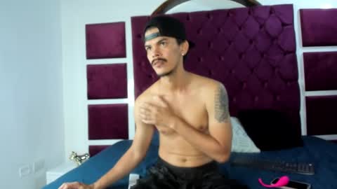 Snapshot of valerystonne_ chatting on 09.16.25 Valery Stonne online show from 09.16.25