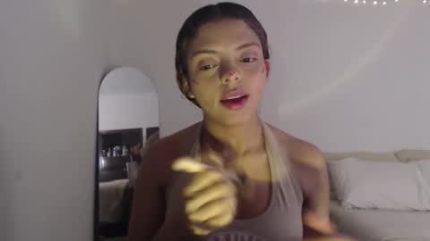 VALIENTE  online show from 02.23.26