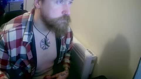 Snapshot of valikpantysniffer chatting on 02.24.26 valikpantysniffer online show from 02.24.26