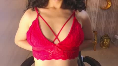 Snapshot of valkiria_ardent_s chatting on 10.03.25 Valkiria online show from 10.03.25