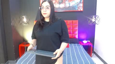 Valkirye  online show from 03.28.26