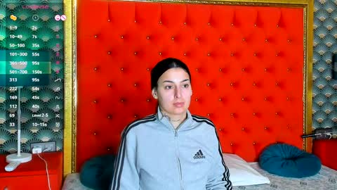 Valerie Val V online show from 04.02.26