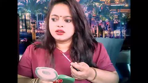 Snapshot of valleyval chatting on 12.20.24 indianvalvet priya is back online show from 12.20.24