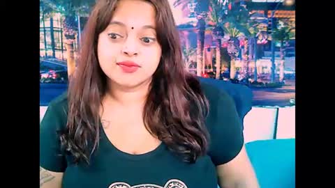 Snapshot of valleyval chatting on 01.13.25 indianvalvet priya is back online show from 01.13.25