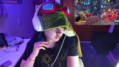 Im Violet online show from 12.30.24