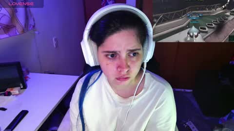 Im Violet online show from 01.16.25