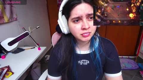 Im Violet online show from 02.09.25