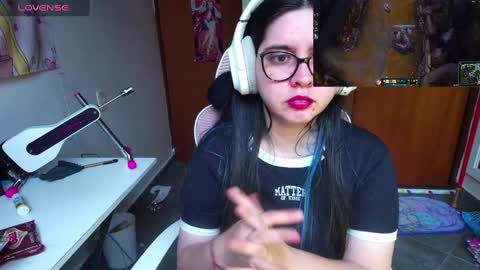 Im Violet online show from 02.09.25