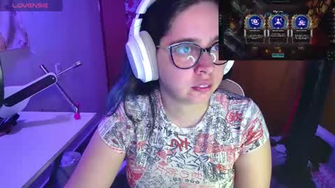 Im Violet online show from 02.24.25