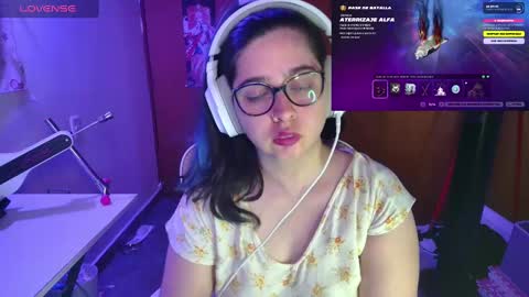 Im Violet online show from 02.28.25