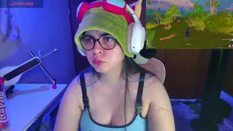 Im Violet online show from 03.04.25