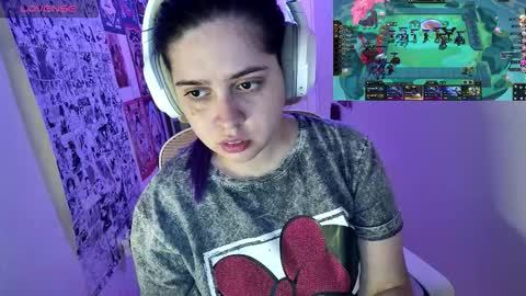 Im Violet online show from 02.13.26