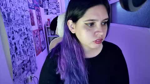 Im Violet online show from 02.28.26