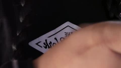 Vallolet Peach  online show from 03.28.26