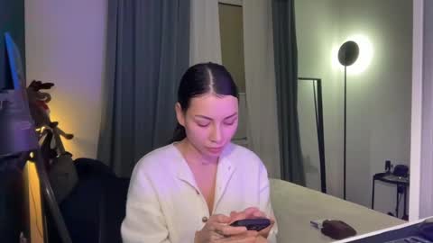 Little Devil online show from 02.06.25