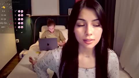 Snapshot of valorant_girl chatting on 04.20.26 Little Devil online show from 04.20.26