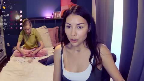 Snapshot of valorant_girl chatting on 05.11.26 Little Devil online show from 05.11.26
