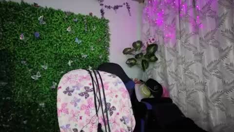 Snapshot of valquiria_sirgun chatting on 07.19.26 valquiria_sirgun online show from 07.19.26