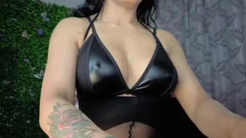 Snapshot of valquiria_sirgun chatting on 07.20.26 valquiria_sirgun online show from 07.20.26