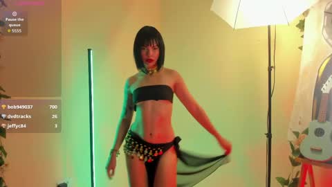Snapshot of valu_57 chatting on 05.29.26 Valu online show from 05.29.26