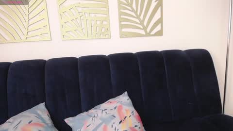 Isabella online show from 01.22.25