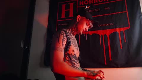 david guzman i model independenthelp me with a thumbs up online show from 02.12.25