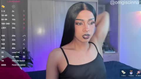 Snapshot of vampy__cinna chatting on 07.18.26 Cinnamon online show from 07.18.26
