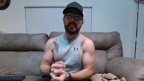 Snapshot of vampz888 chatting on 04.24.26 HUNG LATINO 888 bigcock fit athletic latino online show from 04.24.26