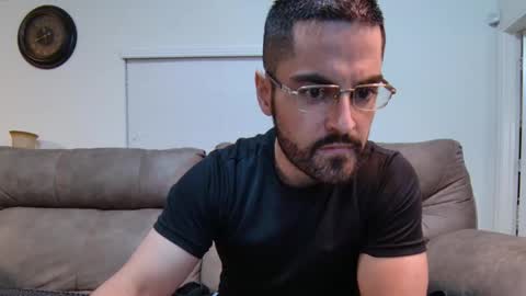 Snapshot of vampz888 chatting on 04.26.26 HUNG LATINO 888 bigcock fit athletic latino online show from 04.26.26