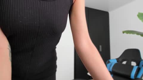 Babi Alu online show from 10.10.25