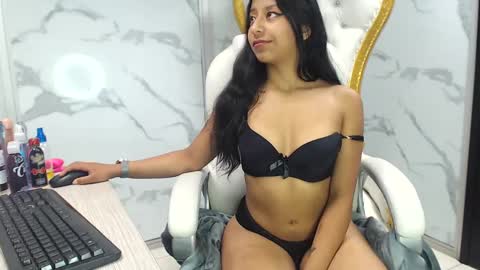 Vane online show from 01.23.25