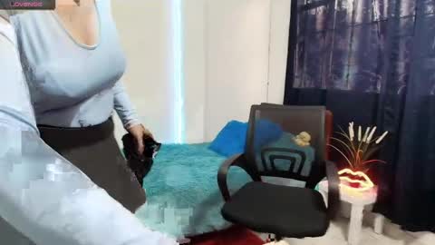 Vanesa online show from 04.08.26