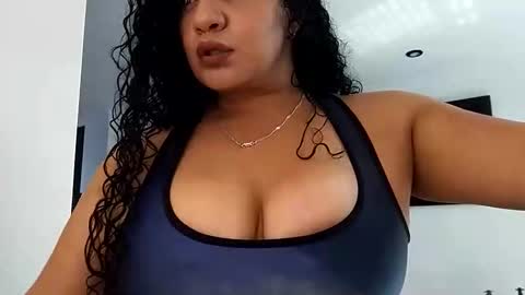 vanessa and samantha online show from 05.13.26