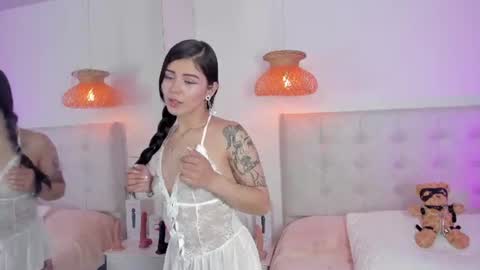 Snapshot of vanessa_cruz_18 chatting on 07.09.26 Vane online show from 07.09.26