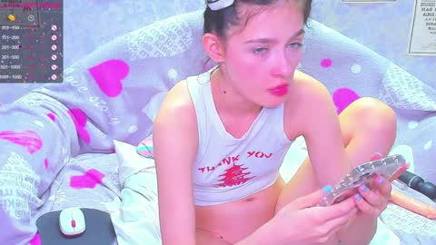 Snapshot of vanessa_florence chatting on 12.12.24 RUSSIAN BARBIE BABE online show from 12.12.24
