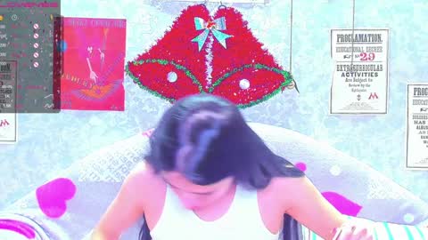 Snapshot of vanessa_florence chatting on 12.30.24 RUSSIAN BARBIE BABE online show from 12.30.24