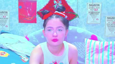 Snapshot of vanessa_florence chatting on 01.12.25 RUSSIAN BARBIE BABE online show from 01.12.25