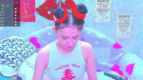 Snapshot of vanessa_florence chatting on 01.13.25 RUSSIAN BARBIE BABE online show from 01.13.25