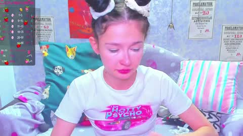 Snapshot of vanessa_florence chatting on 02.02.25 RUSSIAN BARBIE BABE online show from 02.02.25