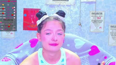 Snapshot of vanessa_florence chatting on 02.07.25 RUSSIAN BARBIE BABE online show from 02.07.25