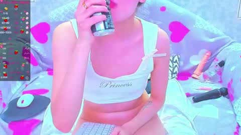 Snapshot of vanessa_florence chatting on 02.19.25 RUSSIAN BARBIE BABE online show from 02.19.25