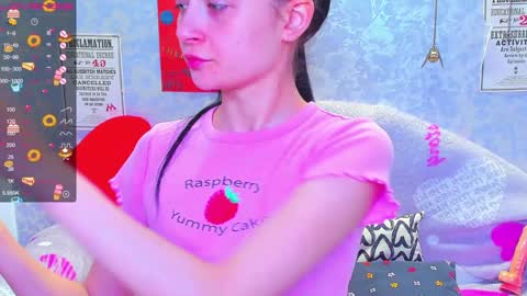 Snapshot of vanessa_florence chatting on 02.26.25 RUSSIAN BARBIE BABE online show from 02.26.25
