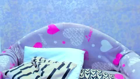 Snapshot of vanessa_florence chatting on 09.11.25 RUSSIAN BARBIE BABE online show from 09.11.25