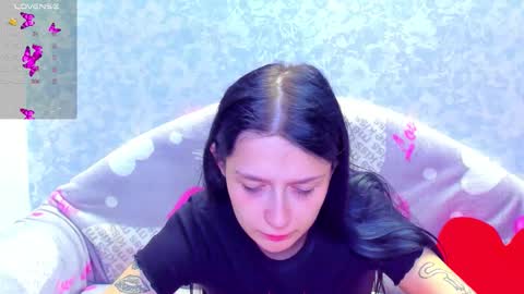 Snapshot of vanessa_florence chatting on 09.19.25 RUSSIAN BARBIE BABE online show from 09.19.25