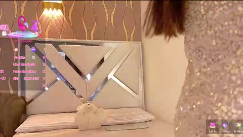 Snapshot of vanessa_guzman1 chatting on 09.14.25 online show from 09.14.25