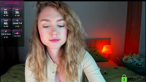 Vanessa Maes online show from 12.10.24