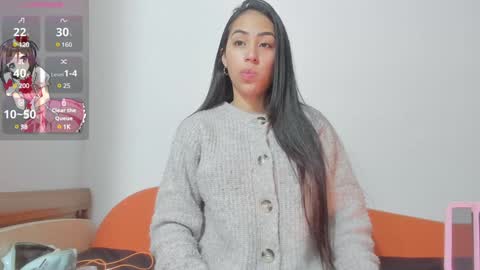 Snapshot of vanessaadol chatting on 01.13.25 vanessaadol online show from 01.13.25