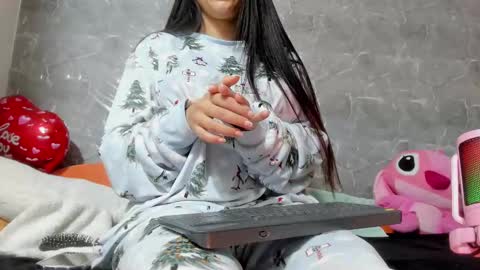 Snapshot of vanessaadol chatting on 02.27.25 vanessaadol online show from 02.27.25