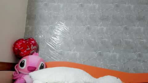 Snapshot of vanessaadol chatting on 03.01.25 vanessaadol online show from 03.01.25